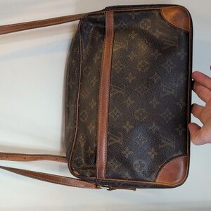 Louis Vuitton Trocadero Messenger Bag with Tan Trim